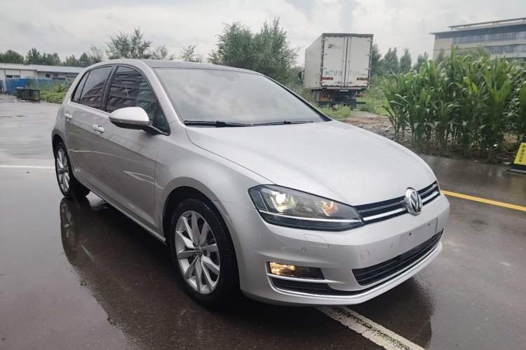 Used Volkswagen Golf 2015 1.4TSI Automatic Flagship Model Exterior 1