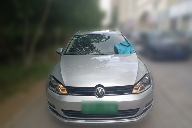 Used Volkswagen Golf 2015 1.6L Automatic Fashion Model Front