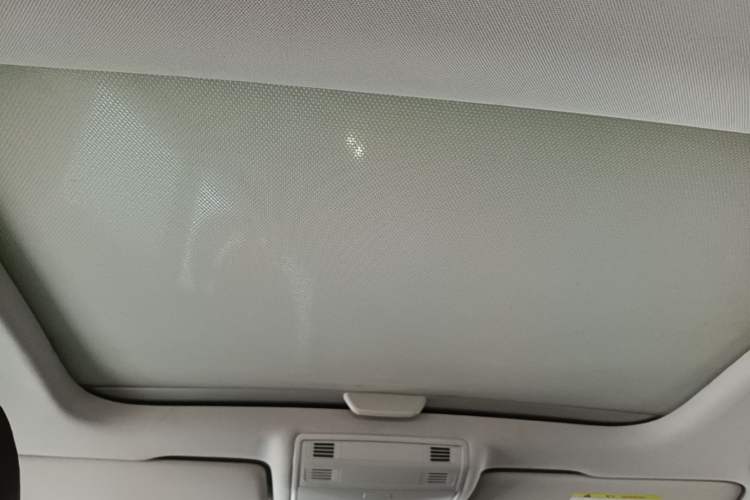 Used Volkswagen Golf 2015 1.4TSI Automatic Comfort Model Headliner