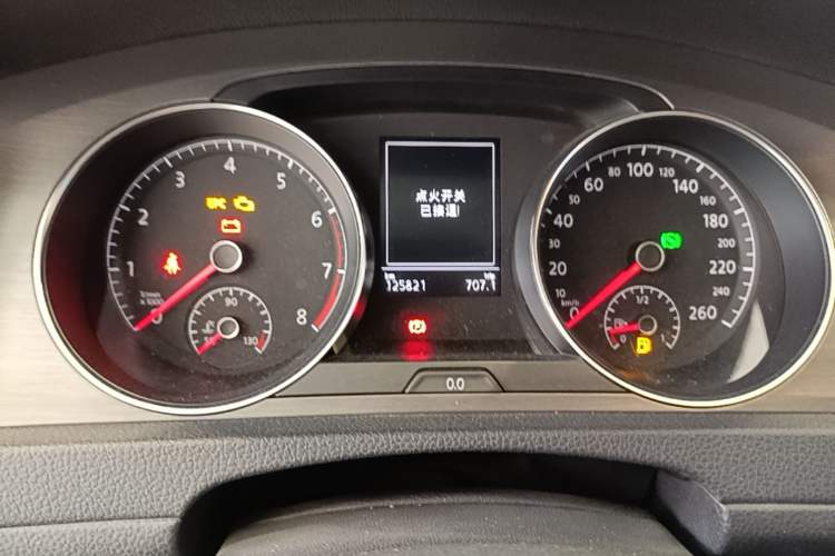 Used Volkswagen Golf 2015 1.4TSI Automatic Comfort Model Instrument Cluster