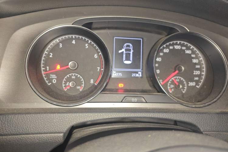 Used Volkswagen Golf 2015 1.4TSI Automatic Comfort Model Instrument Cluster