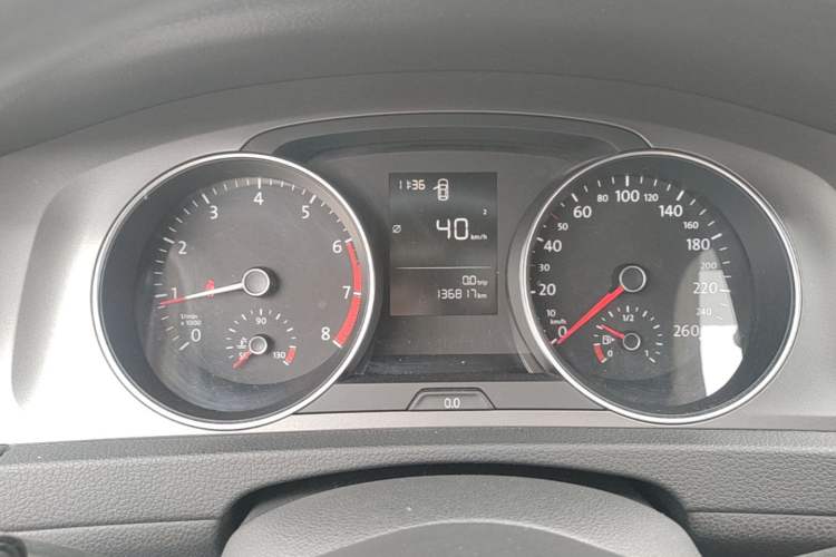 Used Volkswagen Golf 2015 1.6L Manual Fashion Edition Instrument Cluster
