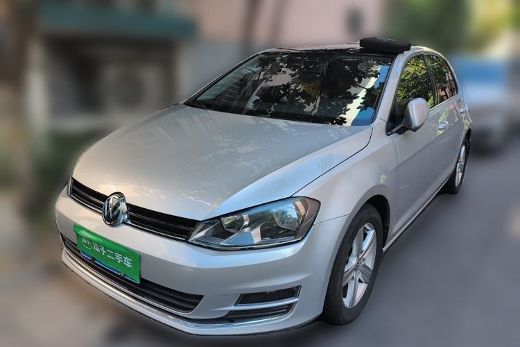 Volkswagen Golf 2015 1.6L Automatic Comfort Model usata Guazi used car, China used car export, Used car for sale, Used cars, Cheapest cars for sale