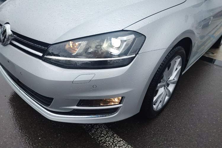 Used Volkswagen Golf 2015 1.4TSI Automatic Flagship Model Left Front Headlight