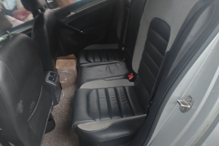 Used Volkswagen Golf 2015 1.4TSI Automatic R-Line Left Rear Seat