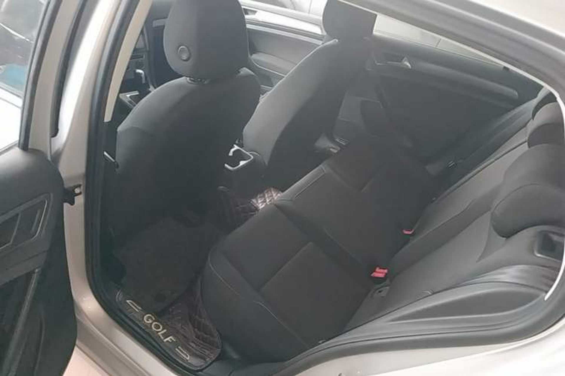 Used Volkswagen Golf 2015 1.6L Automatic Fashion Model Left Rear Seat