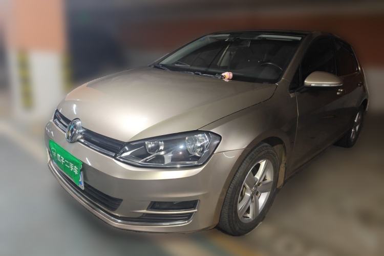 Used Volkswagen Golf 2015 1.4TSI Automatic Comfort Model Guazi used car, China used car export, Used car for sale, Used cars, Cheapest cars for sale