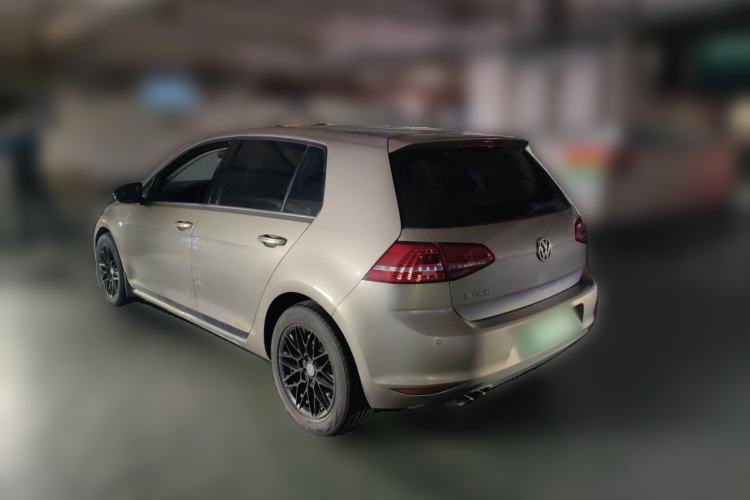 Used Volkswagen Golf 2015 1.4TSI Automatic Comfort Model Rear Left 45 Deg