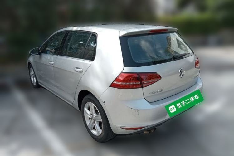 Used Volkswagen Golf 2015 1.4TSI Automatic Luxury Model Rear Left 45 Deg