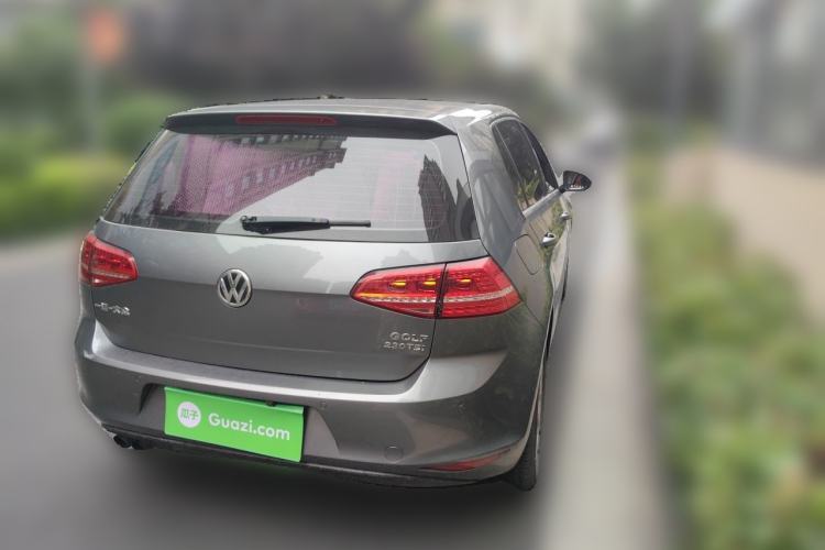 Used Volkswagen Golf 2015 1.4TSI Automatic Comfort Model Rear Right 45 Deg