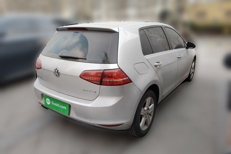 Used Volkswagen Golf 2015 1.4TSI Automatic Comfort Model Rear Right 45 Deg