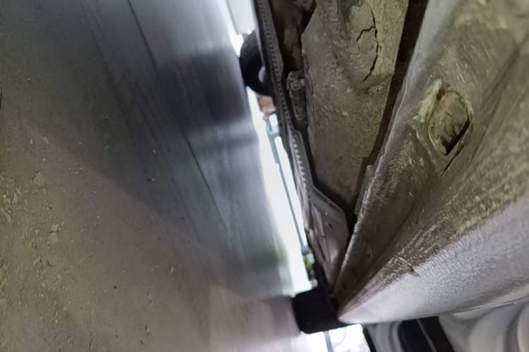 Used Volkswagen Golf 2015 1.4TSI Automatic Comfort Model Right Side Sill