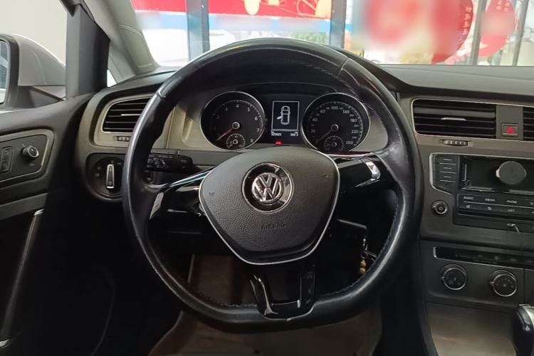 Used Volkswagen Golf 2015 1.4TSI Automatic Comfort Model Steering Wheel