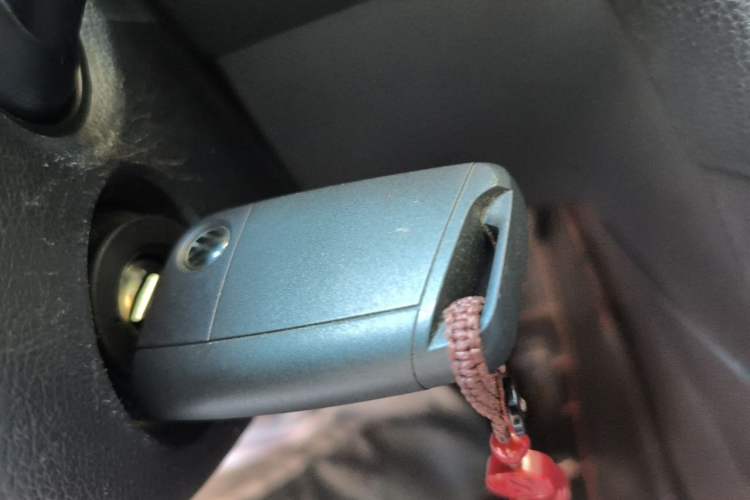 Used Volkswagen Golf 2015 1.6L Automatic Comfort Model Vehicle Key