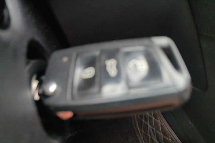 Used Volkswagen Golf 2015 1.4TSI Automatic Comfort Model Vehicle Key