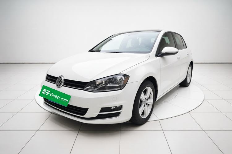 Used Volkswagen Golf 2015 1.4TSI Automatic Comfort Model Guazi used car, China used car export, Used car for sale, Used Volkswagen cars, Cheapest cars for sale