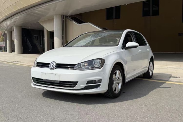 Used Volkswagen Golf 2015 1.4TSI Automatic Comfort Model Guazi used car, China used car export, Used car for sale, Used cars, Cheapest cars for sale