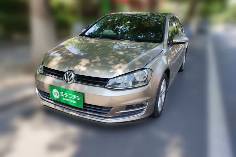 Used Volkswagen Golf 2015 1.4TSI Automatic Luxury Model Guazi used car, China used car export, Used car for sale, Used  cars, Cheapest cars for sale