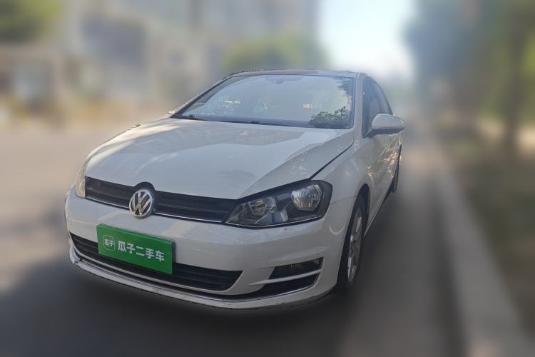 Used Volkswagen Golf 2015 1.4TSI Automatic Luxury Model Guazi used car, China used car export, Used car for sale, Used cars, Cheapest cars for sale