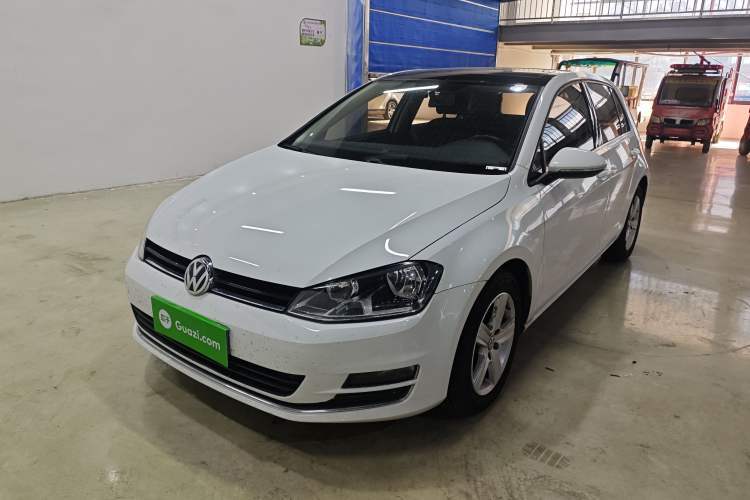 Used Volkswagen Golf 2015 1.2TSI Automatic Comfort Model Guazi used car, China used car export, Used car for sale, Used  cars, Cheapest cars for sale