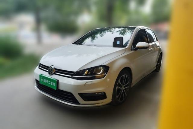 Używany Volkswagen Golf 2015 1.4TSI Manual R-Line