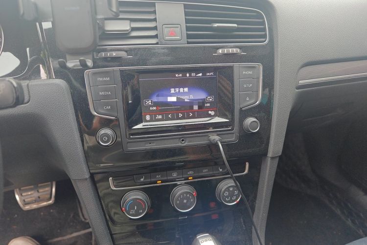 Used Volkswagen Golf 2015 1.4TSI Automatic R-Line Audio And AC Panel