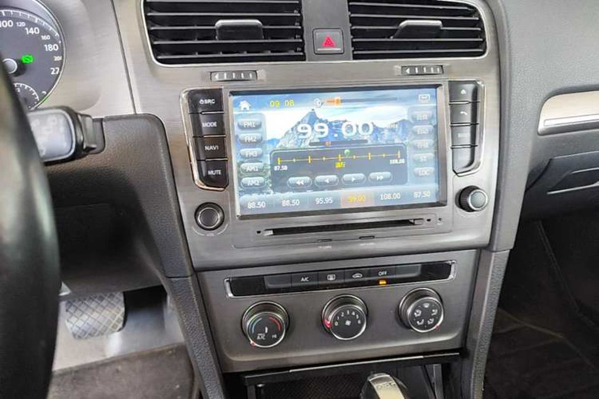 Used Volkswagen Golf 2015 1.4TSI Automatic Comfort Model Audio And AC Panel