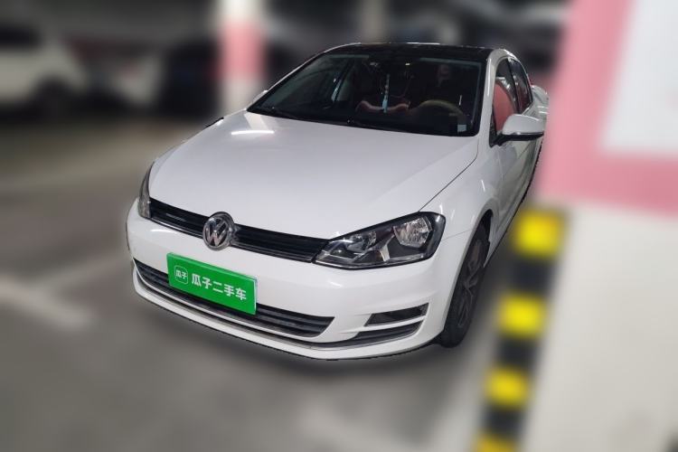 Used Volkswagen Golf 2015 1.4TSI Automatic Luxury Model Guazi used car, China used car export, Used car for sale, Used  cars, Cheapest cars for sale