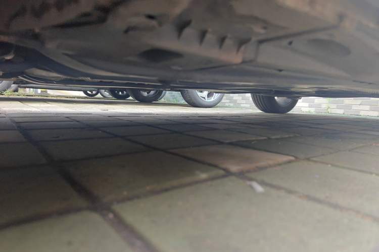 Used Volkswagen Golf 2015 1.4TSI Automatic R-Line Chassis Front Left