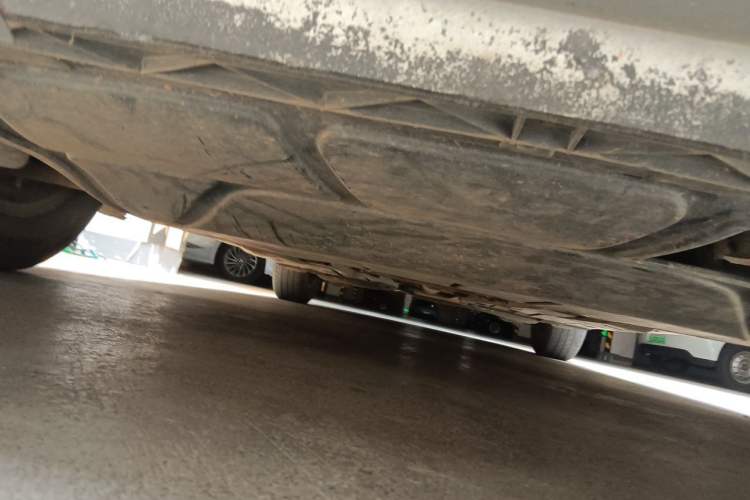 Used Volkswagen Golf 2015 1.6L Manual Fashion Edition Chassis Front