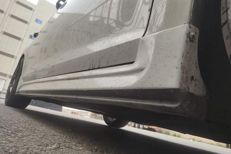Used Volkswagen Golf 2015 2.0 TSI R Chassis Front Right