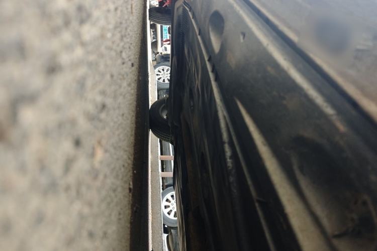 Used Volkswagen Golf 2015 1.6L Manual Fashion Edition Chassis Front Right