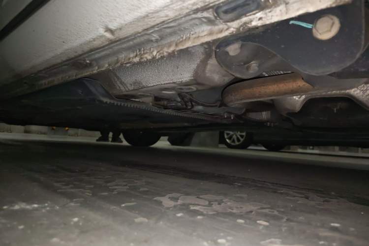 Used Volkswagen Golf 2015 1.6L Automatic Fashion Model Chassis Rear Left