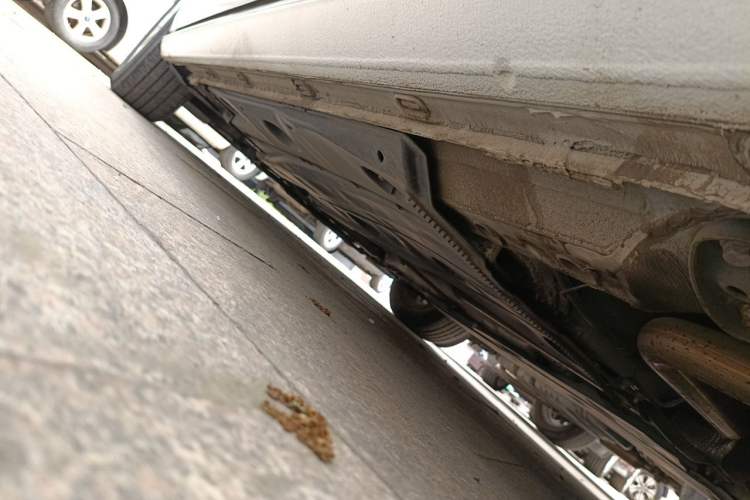 Used Volkswagen Golf 2015 1.6L Automatic Fashion Model Chassis Rear Left