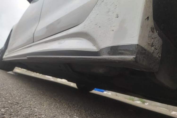 Used Volkswagen Golf 2015 2.0 TSI R Chassis Rear Left