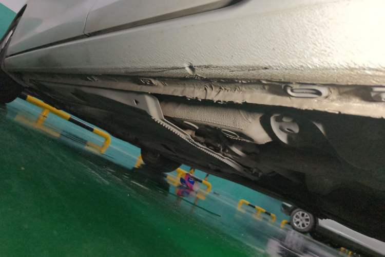 Used Volkswagen Golf 2015 1.6L Automatic Comfort Model Chassis Rear Left