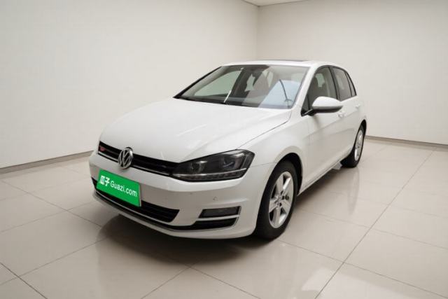Used Volkswagen Golf 2015 1.6L Manual Fashion Edition