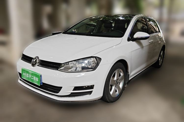 Used Volkswagen Golf 2015 1.4TSI Automatic Luxury Model Guazi used car, China used car export, Used car for sale, Used  cars, Cheapest cars for sale