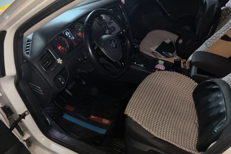Used Volkswagen Golf 2015 1.4TSI Automatic Comfort Model Driver Seat