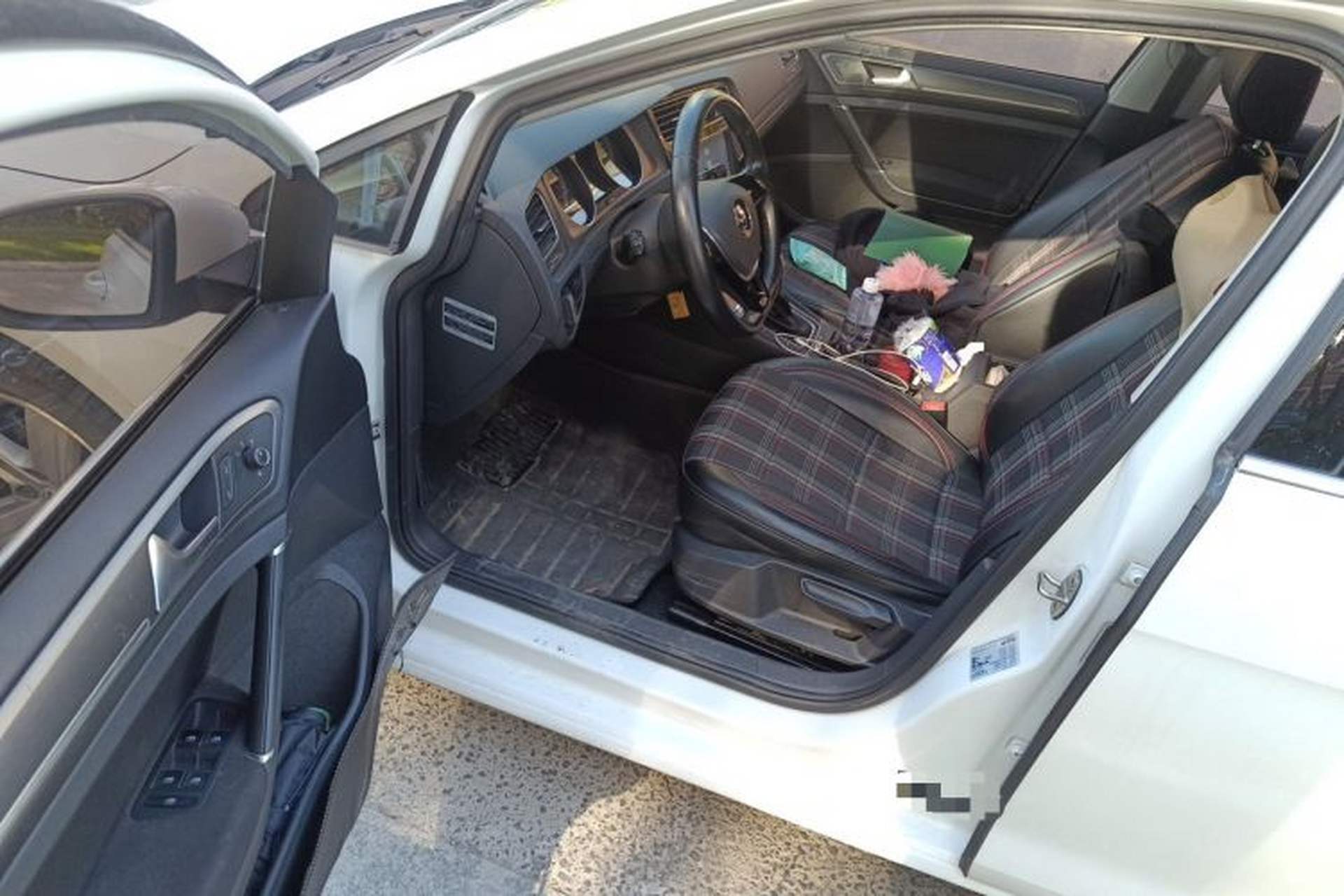 Used Volkswagen Golf 2015 1.6L Automatic Comfort Model Driver Seat