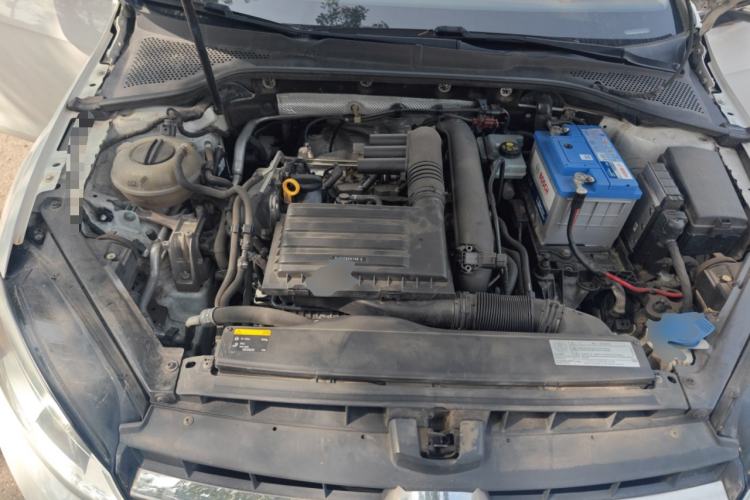 Used Volkswagen Golf 2015 1.4TSI Automatic Comfort Model Engine Bay