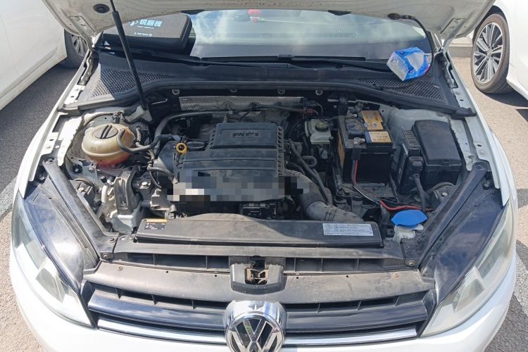 Used Volkswagen Golf 2015 1.6L Automatic Comfort Model Engine Bay