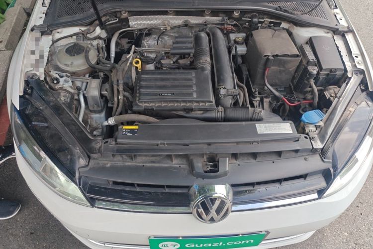 Used Volkswagen Golf 2015 1.4TSI Automatic Comfort Model Engine Bay