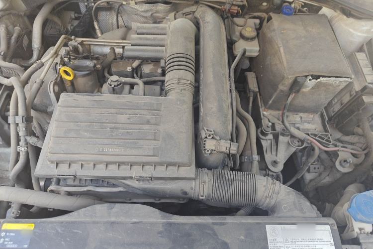Used Volkswagen Golf 2015 1.4TSI Automatic Luxury Model Engine Bay