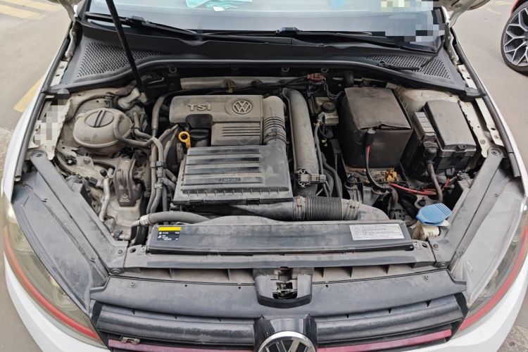 Used Volkswagen Golf 2015 1.4TSI Automatic Luxury Model Engine Bay