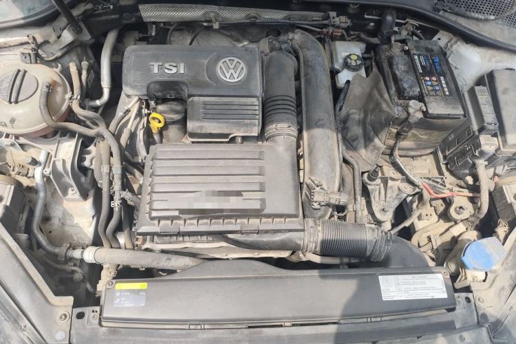 Used Volkswagen Golf 2015 1.4TSI Automatic Comfort Model Engine Bay