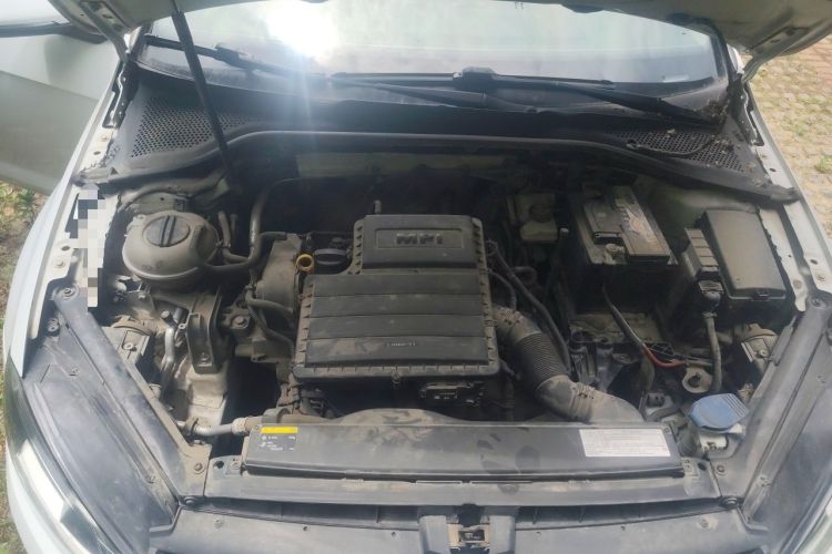 Used Volkswagen Golf 2015 1.6L Automatic Comfort Model Engine Bay