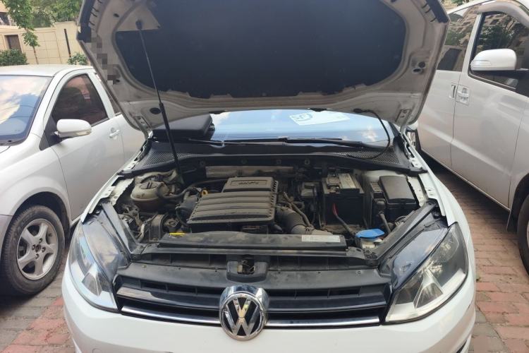 Used Volkswagen Golf 2015 1.6L Automatic Comfort Model Engine Bay