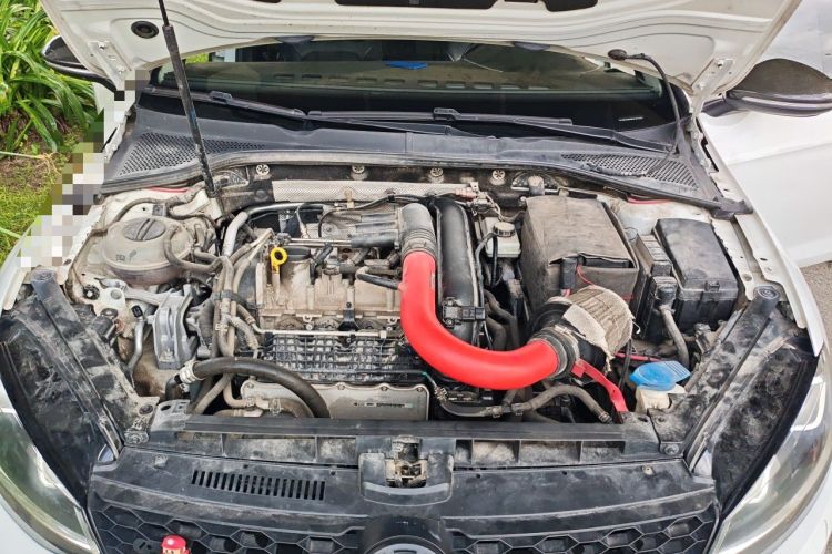 Used Volkswagen Golf 2015 1.4TSI Automatic Flagship Model Engine Bay