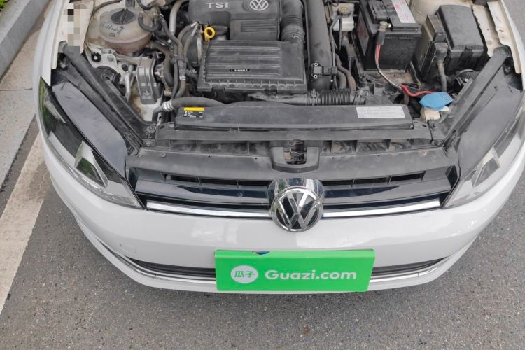 Used Volkswagen Golf 2015 1.4TSI Automatic Comfort Model Engine Bay
